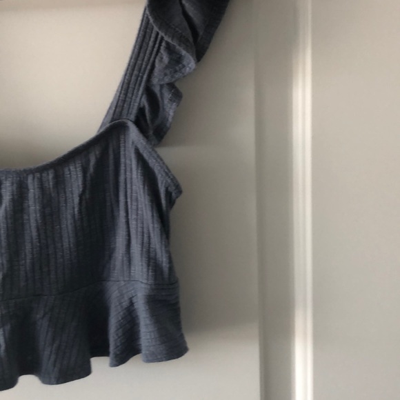 Ruffled Crop Top - Picture 6 of 6